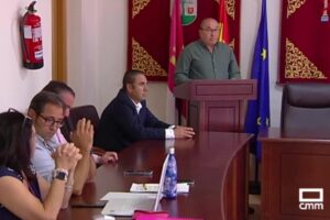 Pleno en el Ayuntamiento de Pepino (Toledo) en el que ha salido adelante la moción de censura contra Cito Gil. Foto: CMM