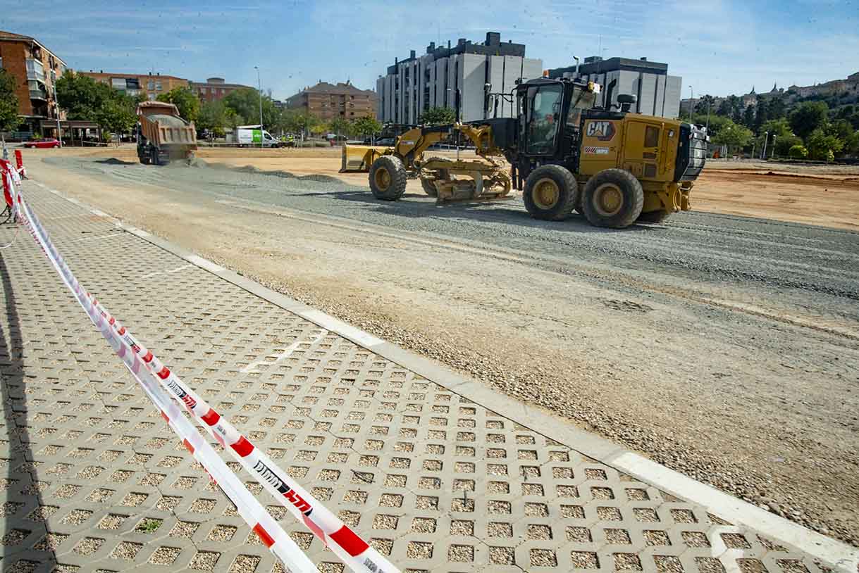 Obras en los terrenos de Santa Teresa, en Toledo, en los que han aparecido restos arqueológicos. Foto: Rebeca Arango.