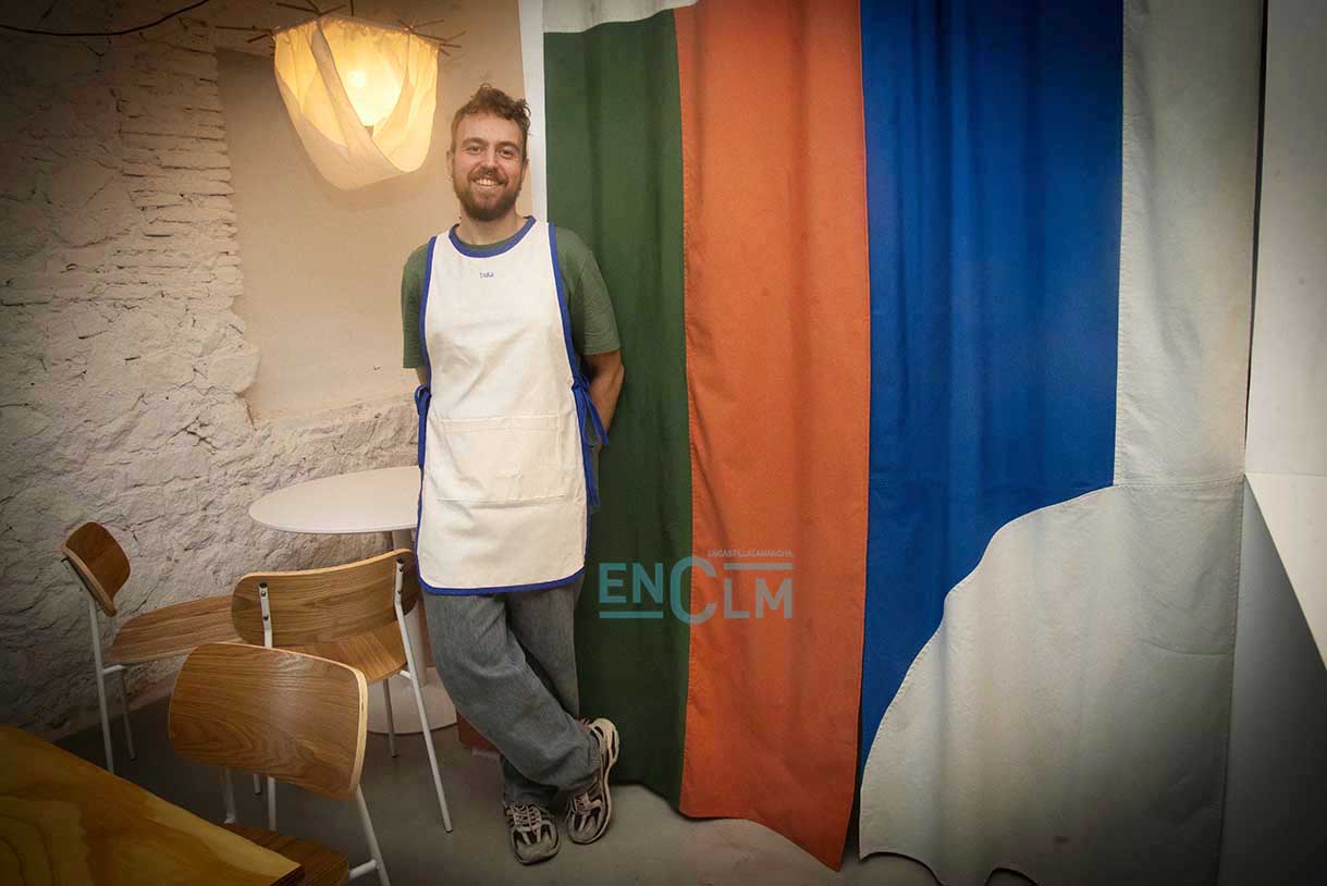 Pedro López Carles en su restaurante Tara, en Toledo. Foto: Rebeca Arango.