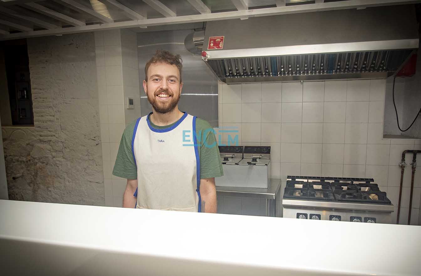Pedro López Carles en su restaurante Tara, en Toledo. Foto: Rebeca Arango.