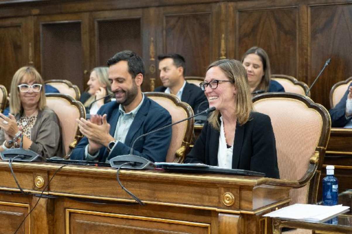 Momento de la renuncia de Arantxa Pérez en la Diputación de Guadalajara.