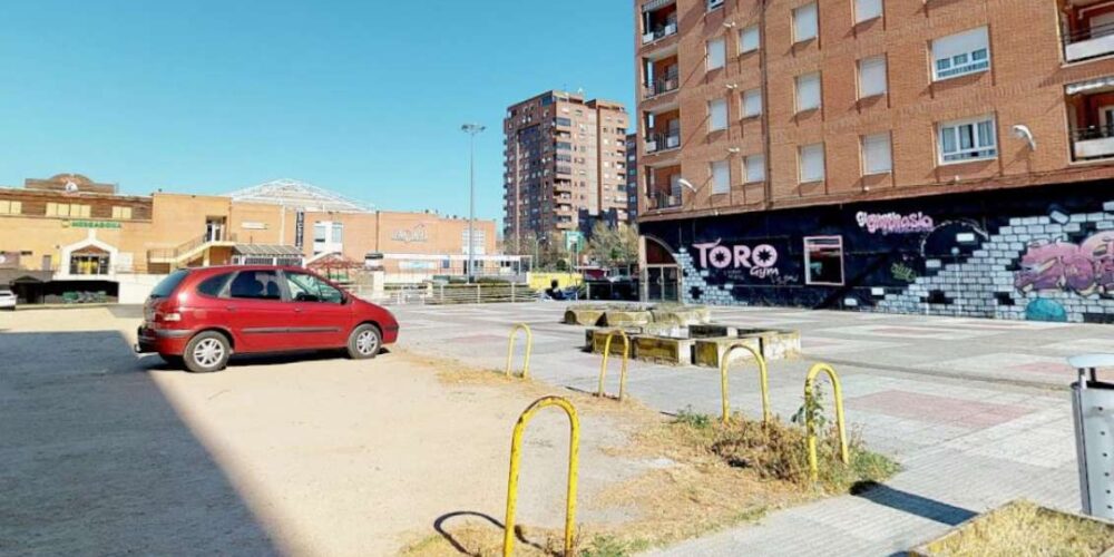 Accidente doméstico en un piso de la plaza Miguel Hernández de Talavera.