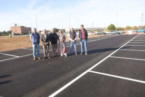 Presentación aparcamiento 64 plazas polígono del Henares