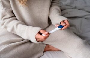 Imagen de archivo de una prueba de embarazo.