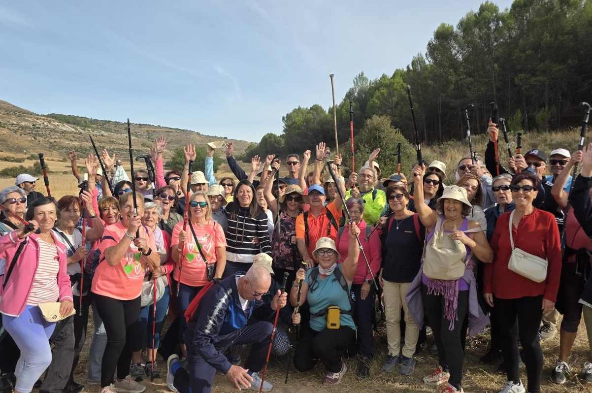 Ruta Senderista Para Mayores en Cenetera