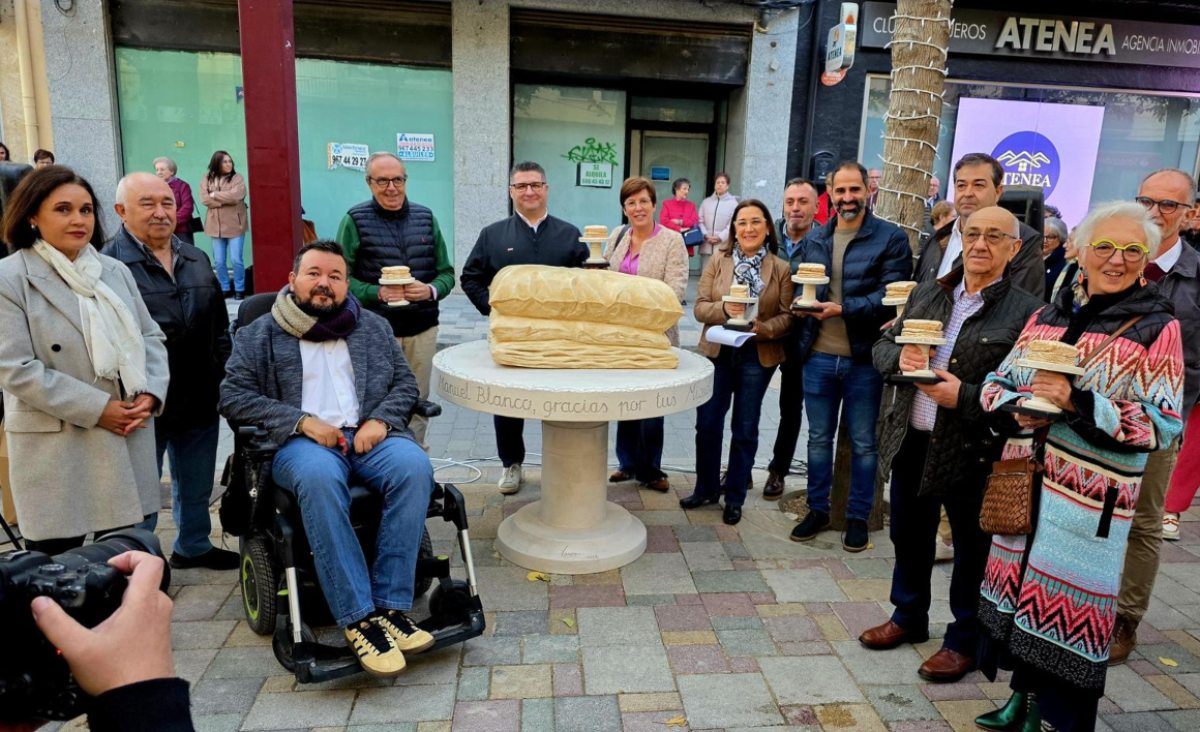 Inauguración del monumento del 'Miguelito'. Foto: Ayuntamiento de La Roda