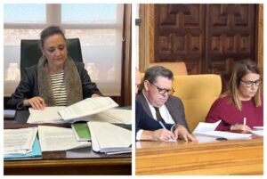 Las portavoces Soledad de Frutos (izquierda) y Tita García Élez.