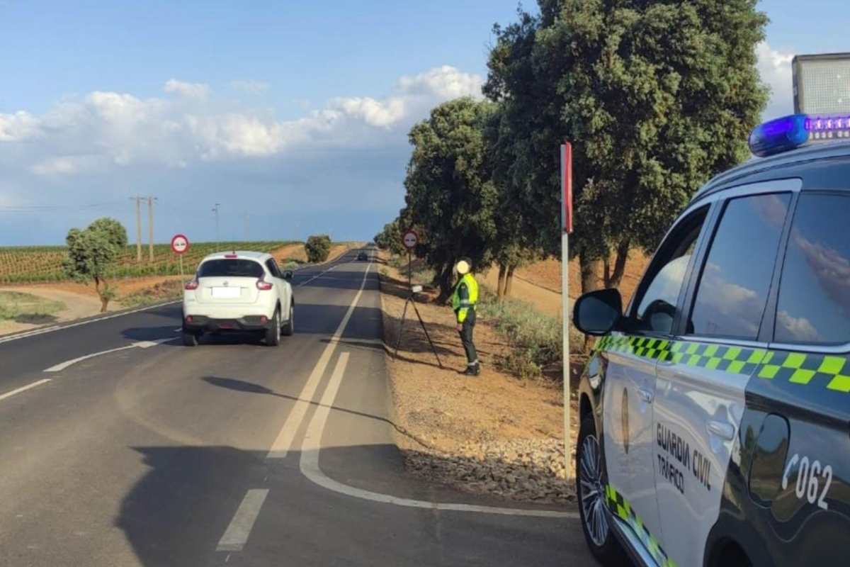 Fue detectado conduciendo a 191 kilómetros por hora por la carretera CM-4000.