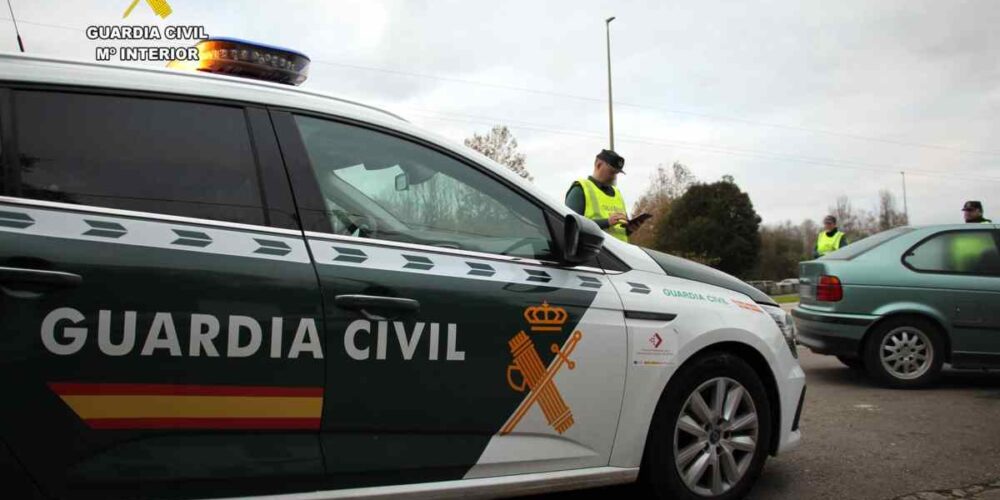 Imagen de archivo de un vehículo de la Guardia Civil.