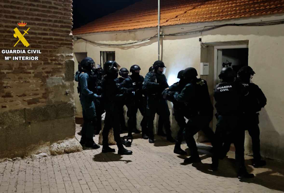 La Guardia Civil, en la operación Abetul, ha detenido a cuatro personas