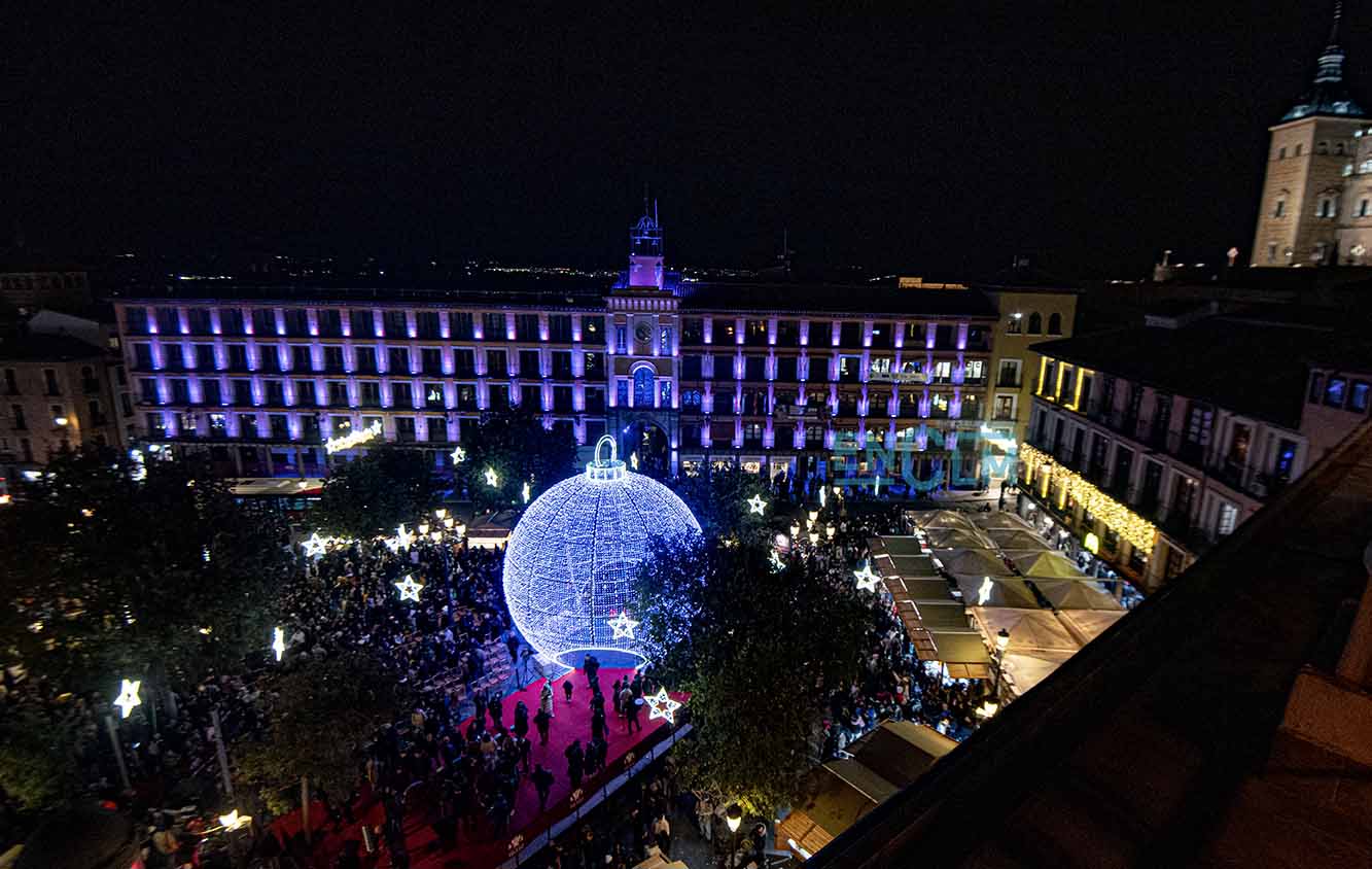 Encendido de las luces de Navidad en Zocodover. Foto: Rebeca Arango.