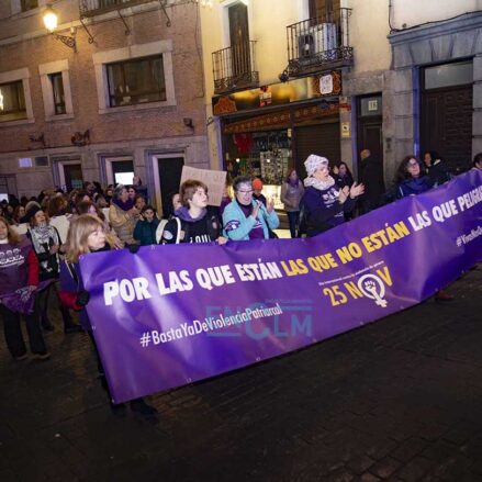 Manifestación de 25N en Toledo. Foto: Rebeca Arango.