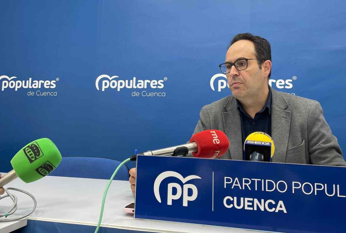 El presidente de la gestora del PP de Cuenca, José Martín-Buro.