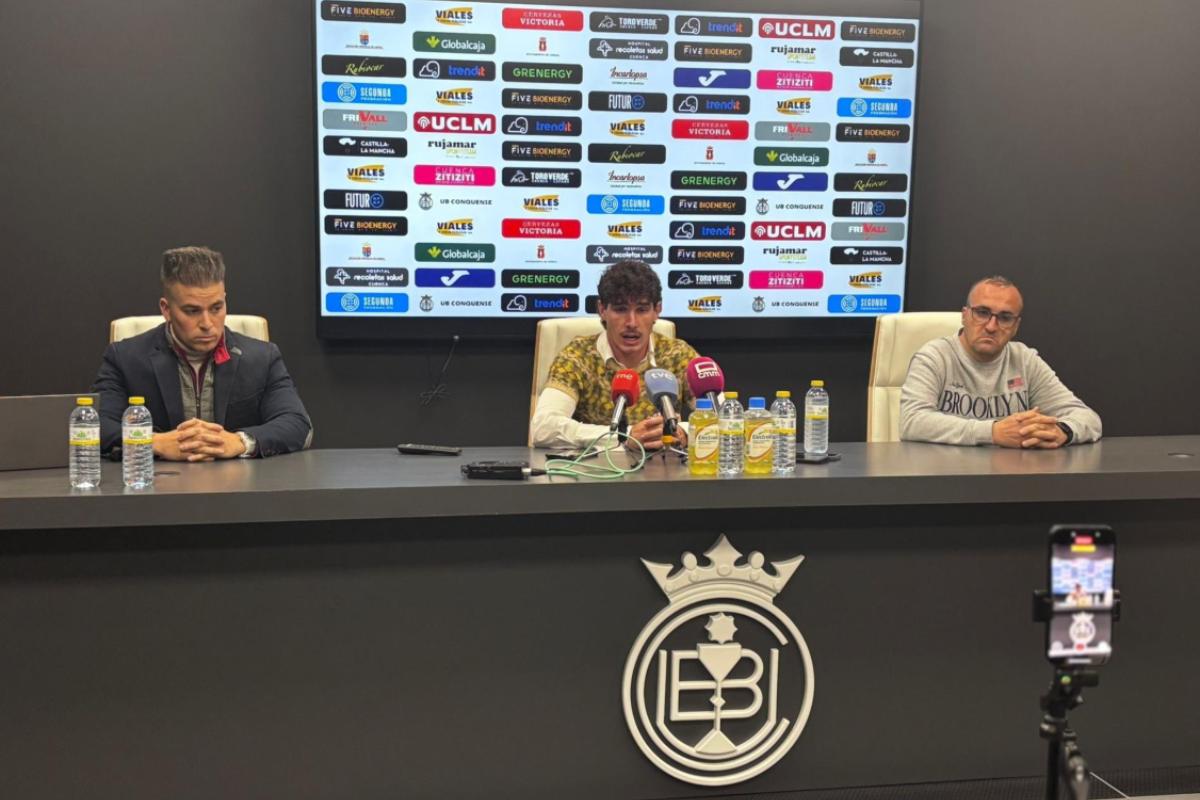 Nacho Ruiz en una rueda de prensa en Cuenca este martes - EUROPA PRESS