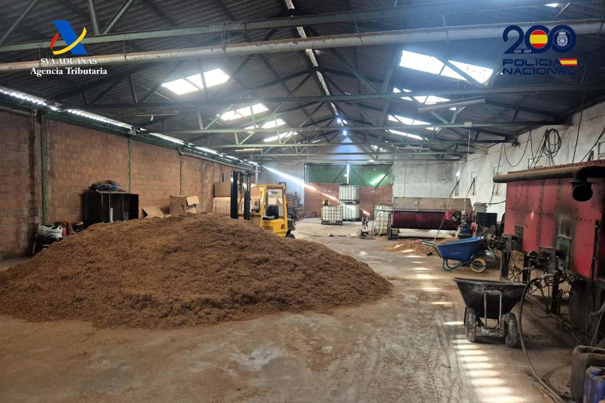 Fábrica clandestina de tabaco. Foto: Policía Nacional