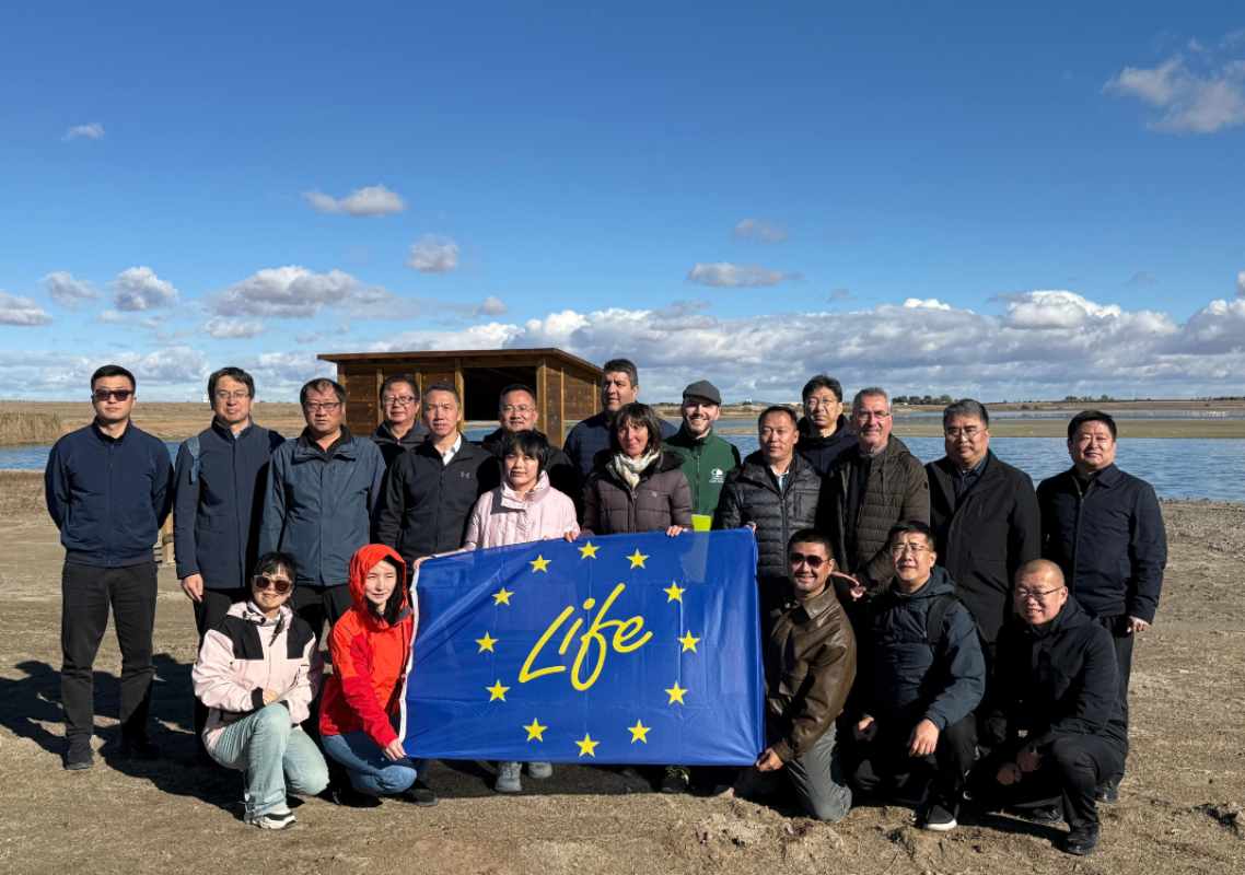 Cerca de veinte directivos de las principales instituciones agrícolas y forestales de Pekín.