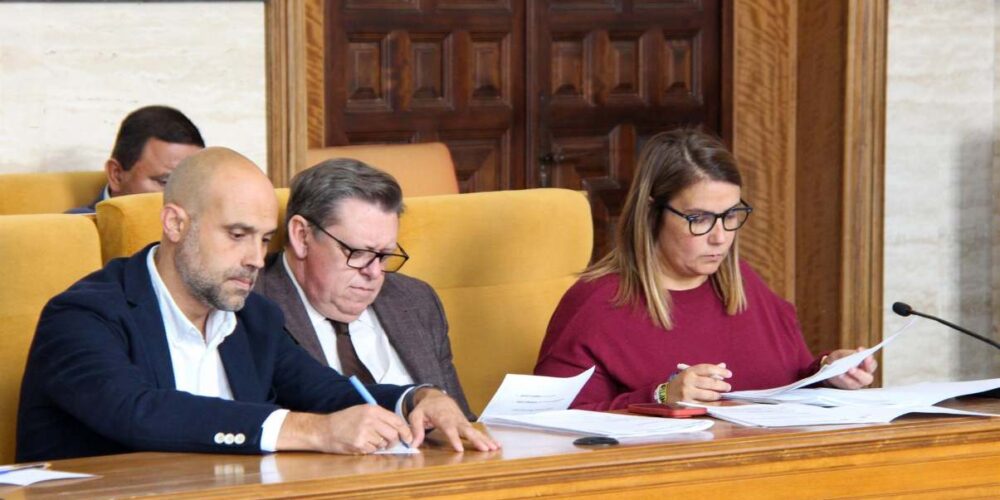 Bancada socialista en la Diputación de Toledo.