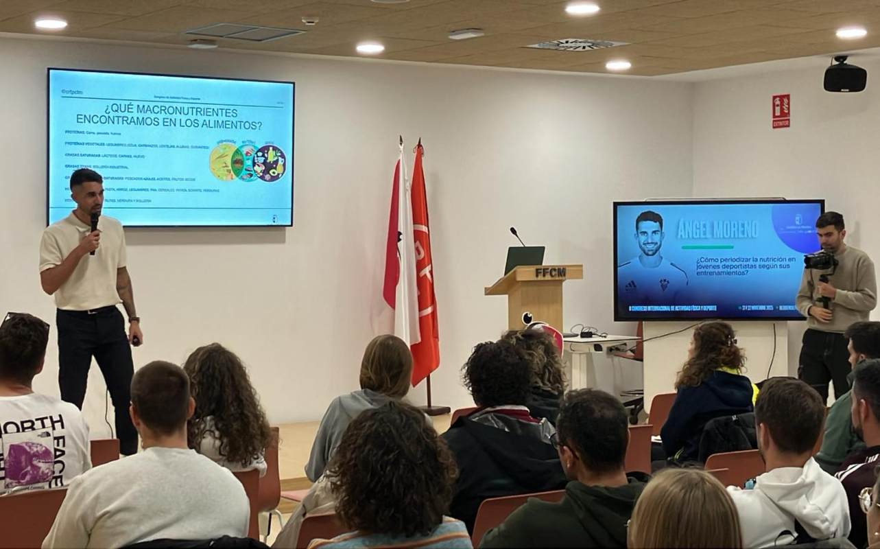 Ponencia de Ángel Moreno, nutricionista del Albacete Balompié.