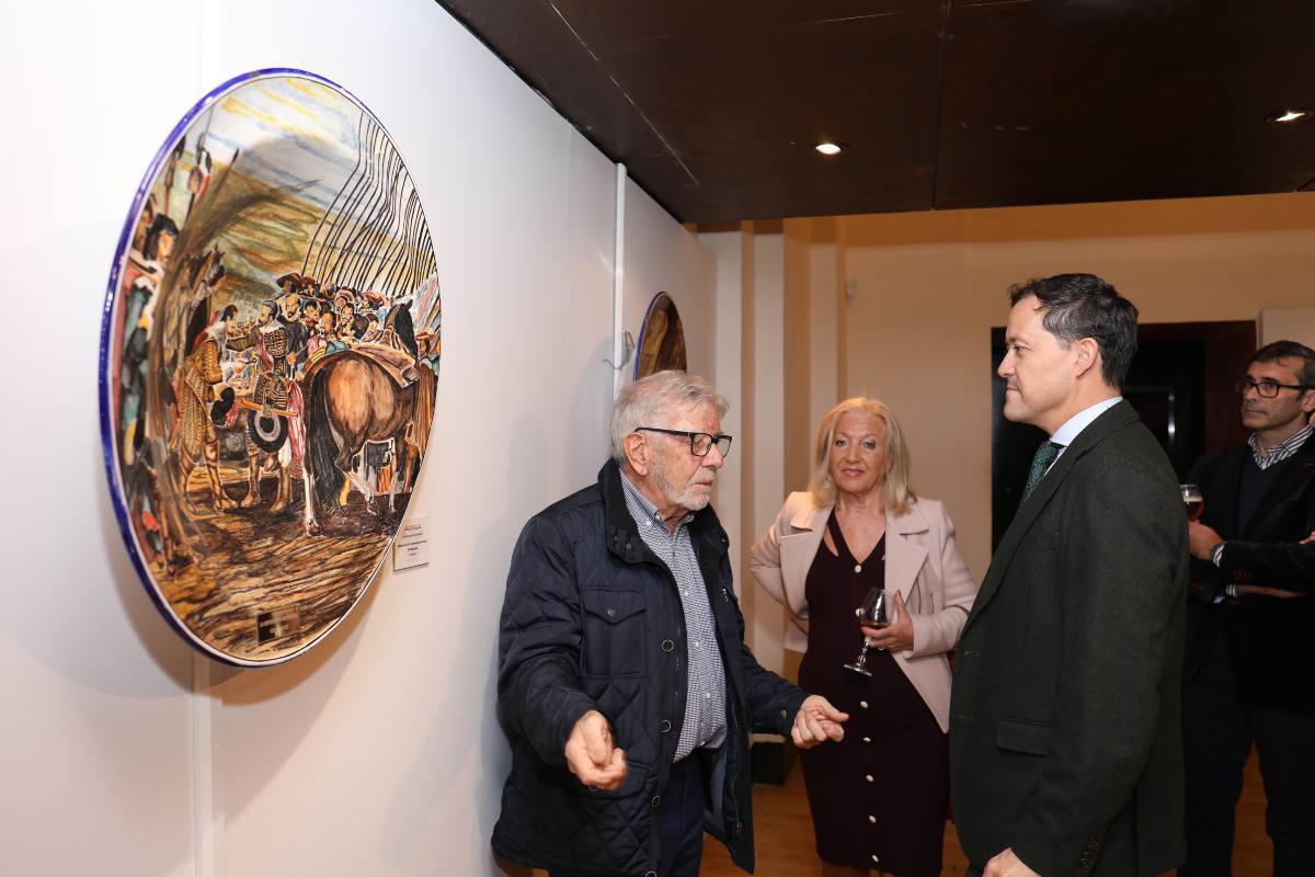 El alcalde, frente a una curiosa versión de 'La rendición de Breda'.