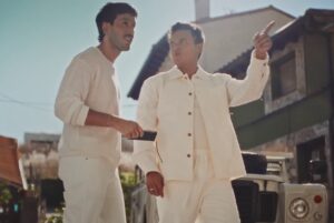 Sebastián Yatra y Silvestre Dangond Foto: Videoclip Una Vaina Bien