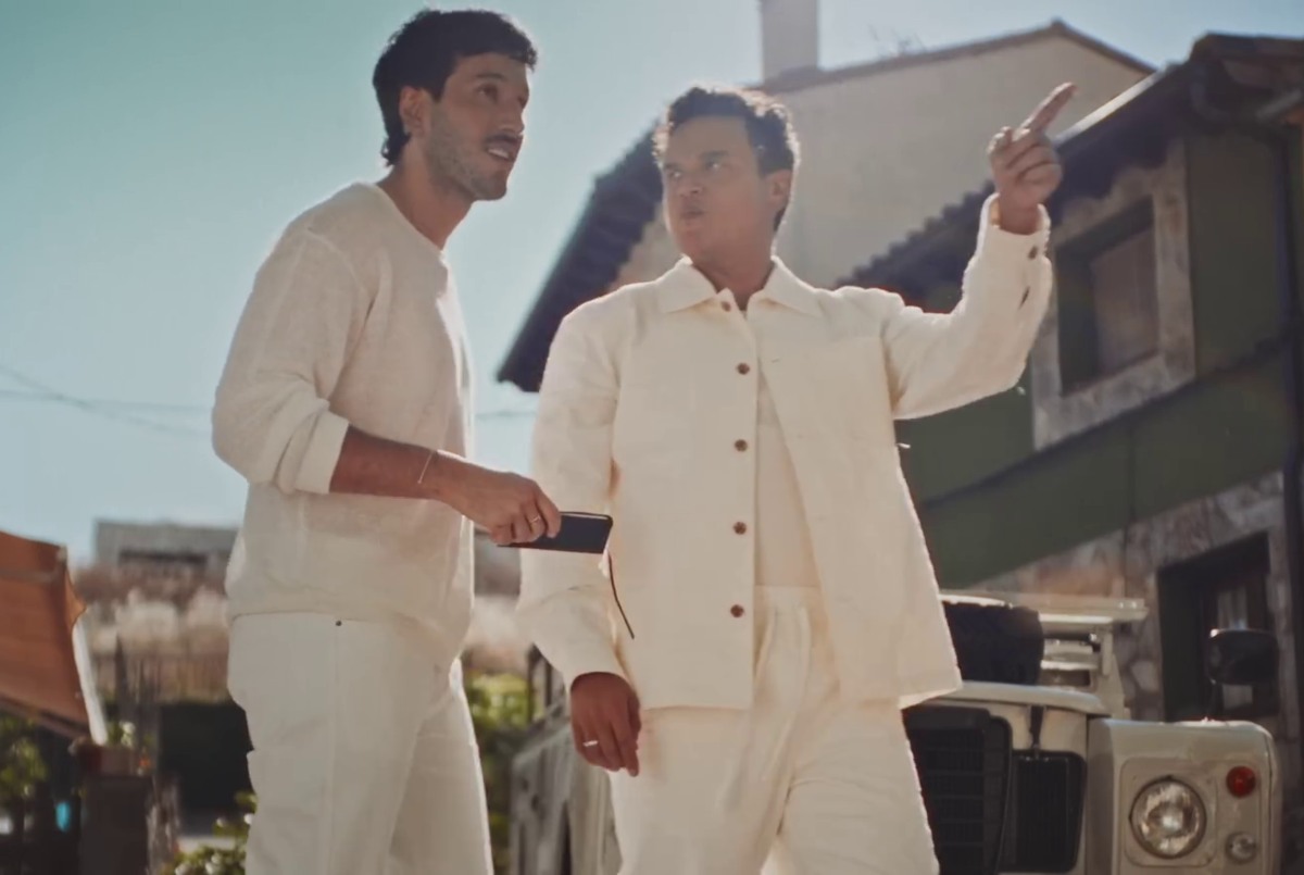 Sebastián Yatra y Silvestre Dangond Foto: Videoclip Una Vaina Bien