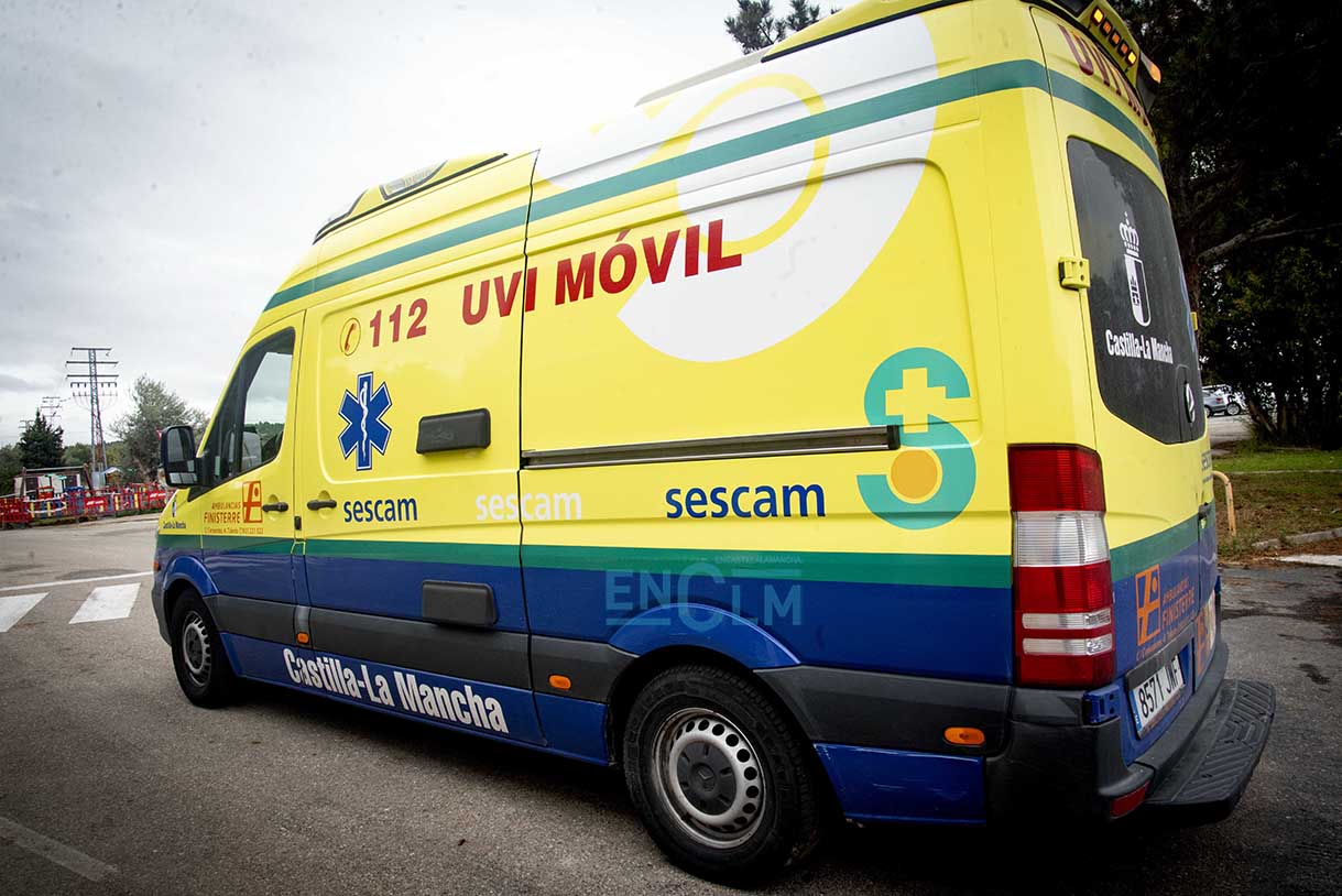 Ambulancias, UVI móvil del Sescam. Foto: Rebeca Arango.