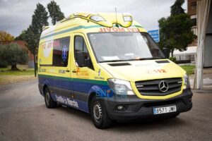 Ambulancias, UVI móvil del Sescam. Foto: Rebeca Arango.