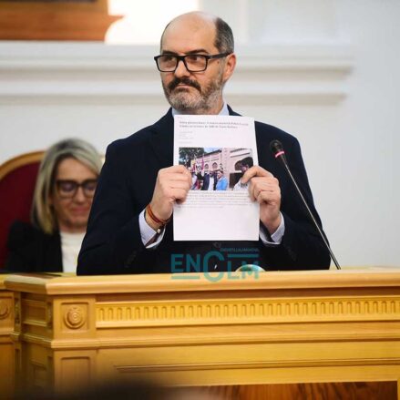 José Manuel Velasco, interviniendo en el debate del estado de la ciudad. Foto: Rebeca Arango.