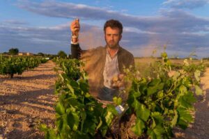 Antonio Serrano Viticultor es una bodega de Villarrobledo con raíces profundas en la tradición familiar