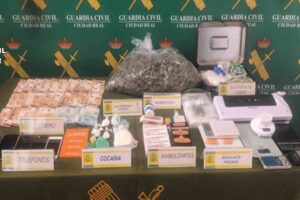 Material incautado por la Guardia Civil