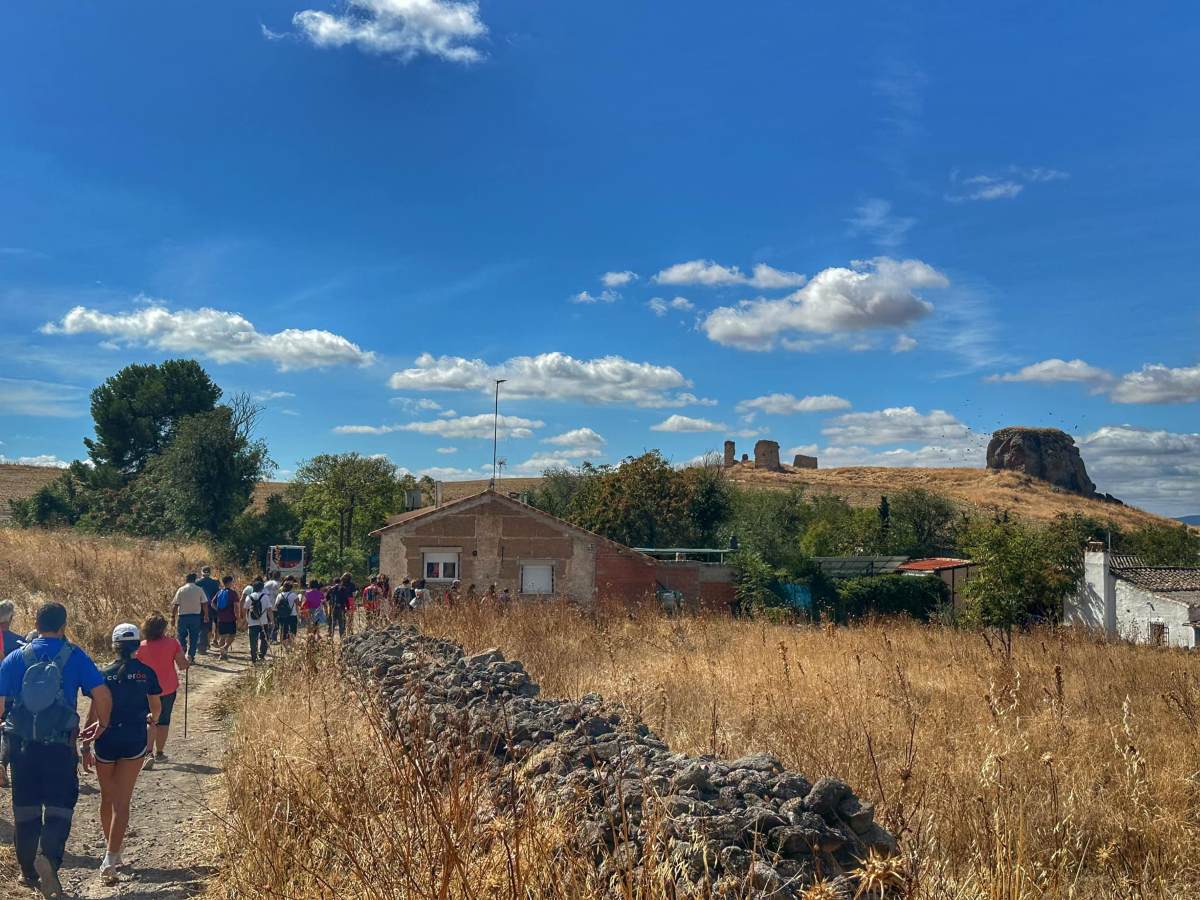 Ruta senderista por el entorno de la aldea de Ciruela