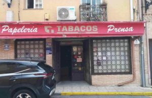 La administración de Lotería de Ugena (Toledo) donde se ha vendido el premio.