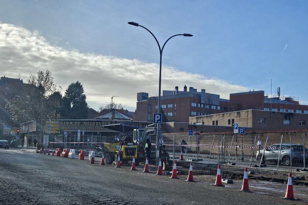 Asfaltado calle Dos de Mayo Foto: EP