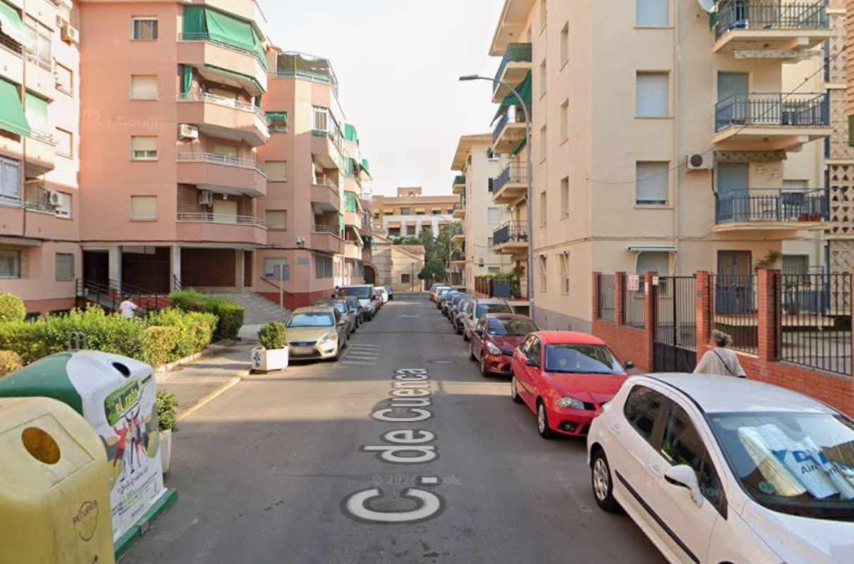 Calle de Cuenca en Ciudad Real, donde un hombre habría maltratado a su pareja.