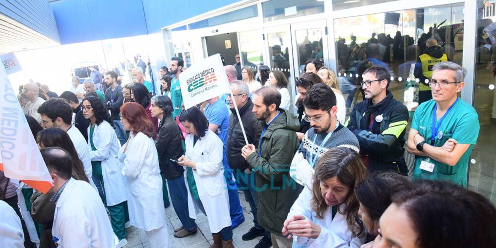 Foto de archivo de una huelga de médicos en Toledo