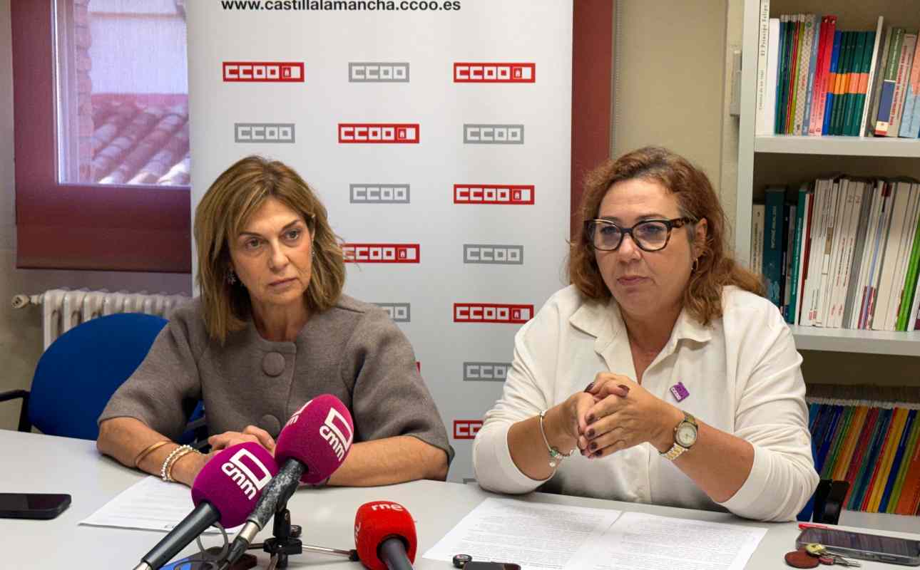 Carmen Juste (izquierda) y Ana Delgado, de CCOO, durante la rueda de prensa. Foto: CCOO.