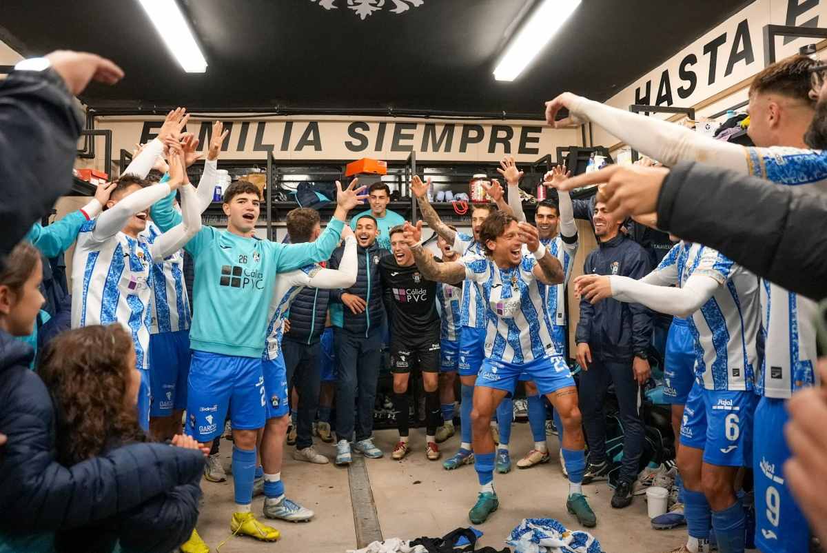 El CF Talavera celebrando su paso de ronda en Copa del Rey.
