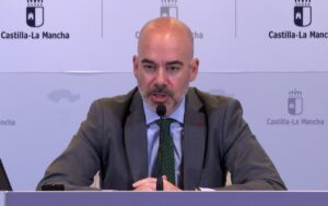 El director general de Recursos Humanos del Sescam, Íñigo Cortázar.