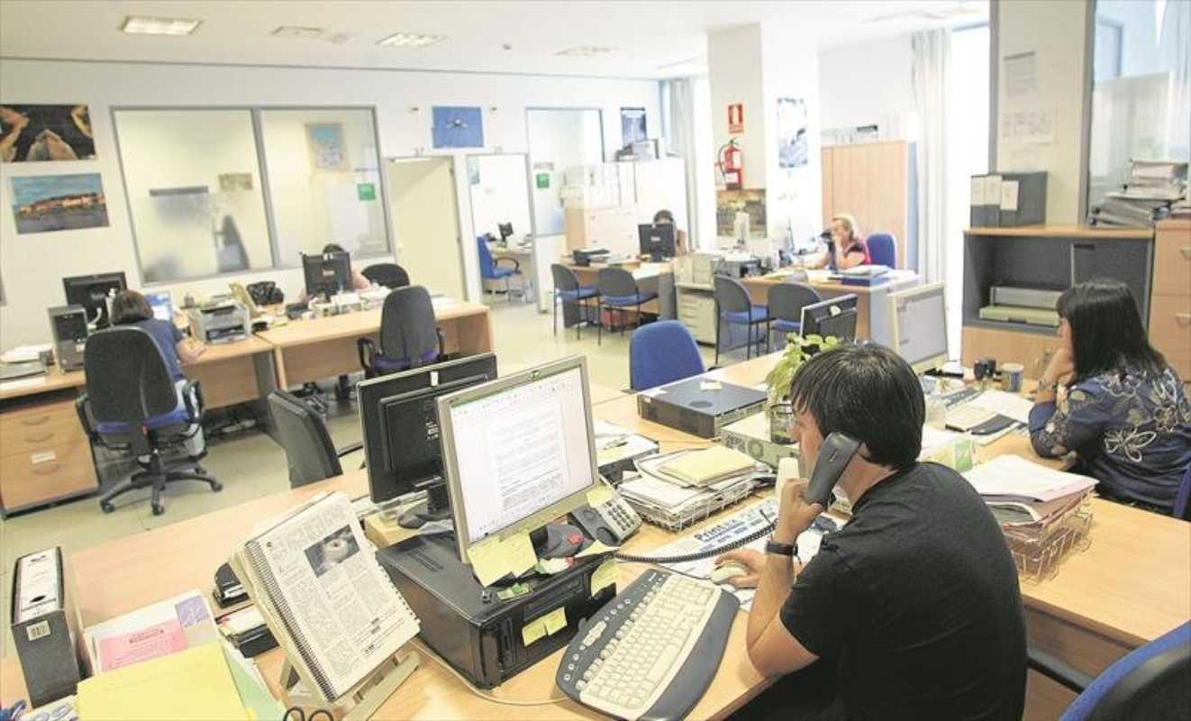 Foto de empleados públicos.