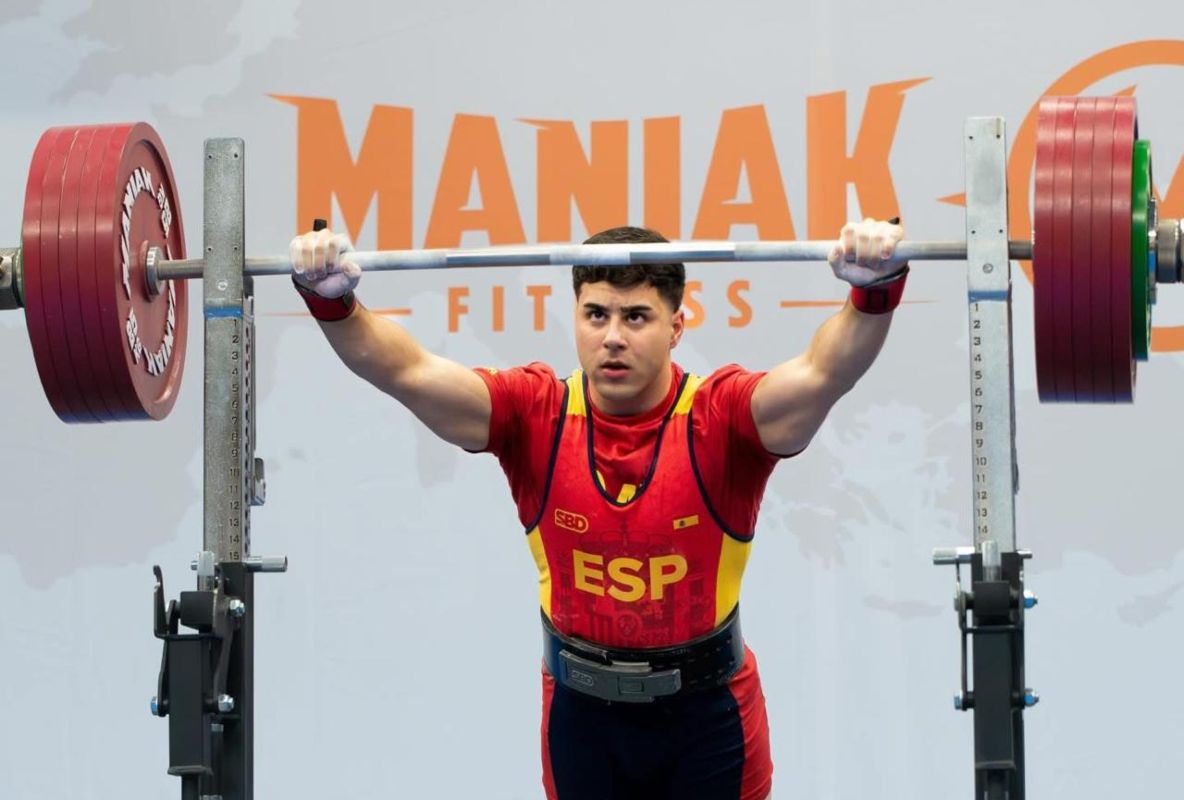 Óscar Fernández ya es uno de los mejores del mundo en powerlifting.