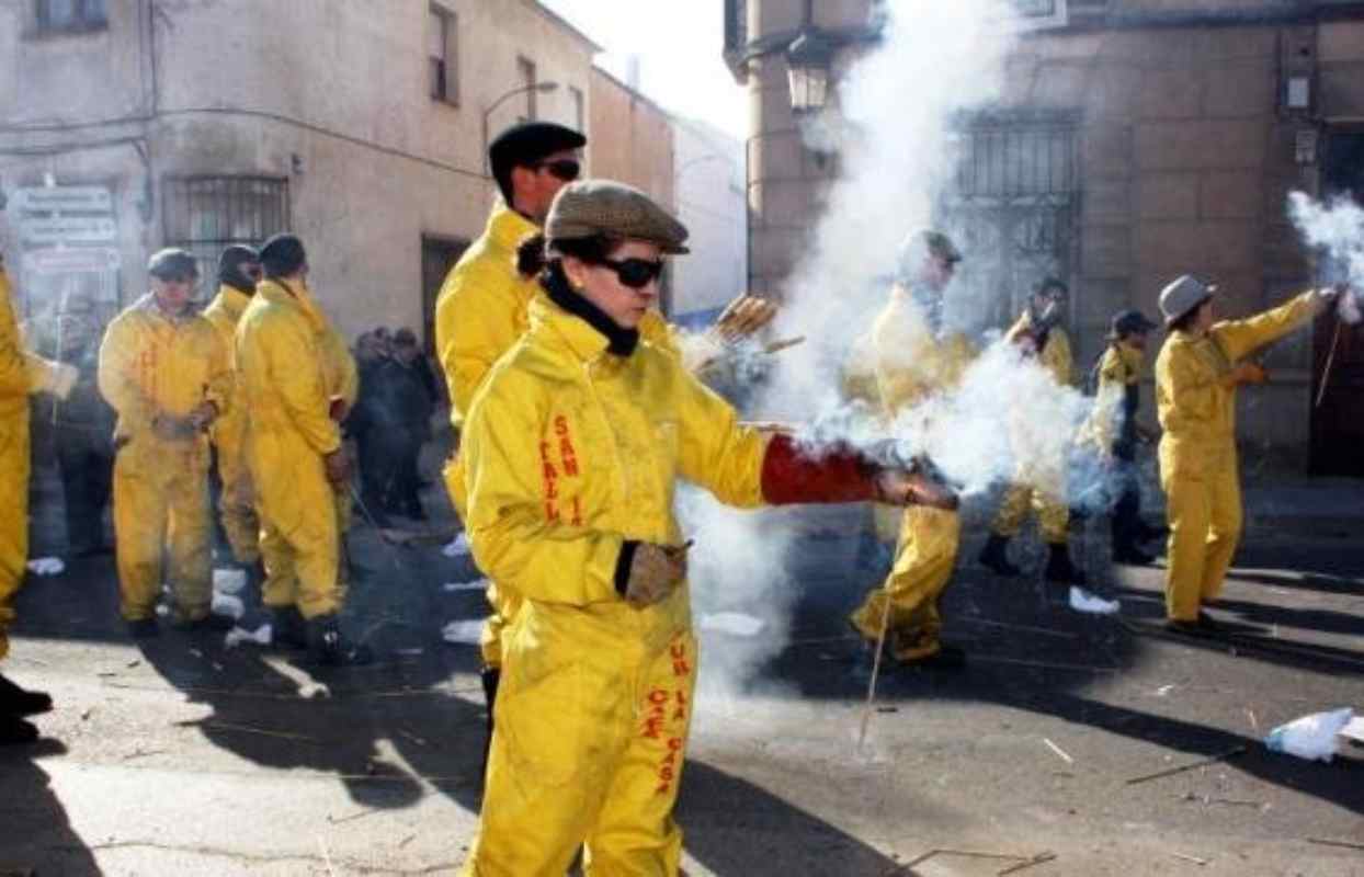 Cohetes en las Fiestas de las Paces.