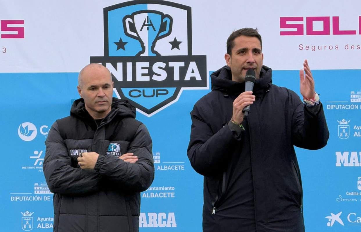 Andrés Iniesta y Dani Sancha.