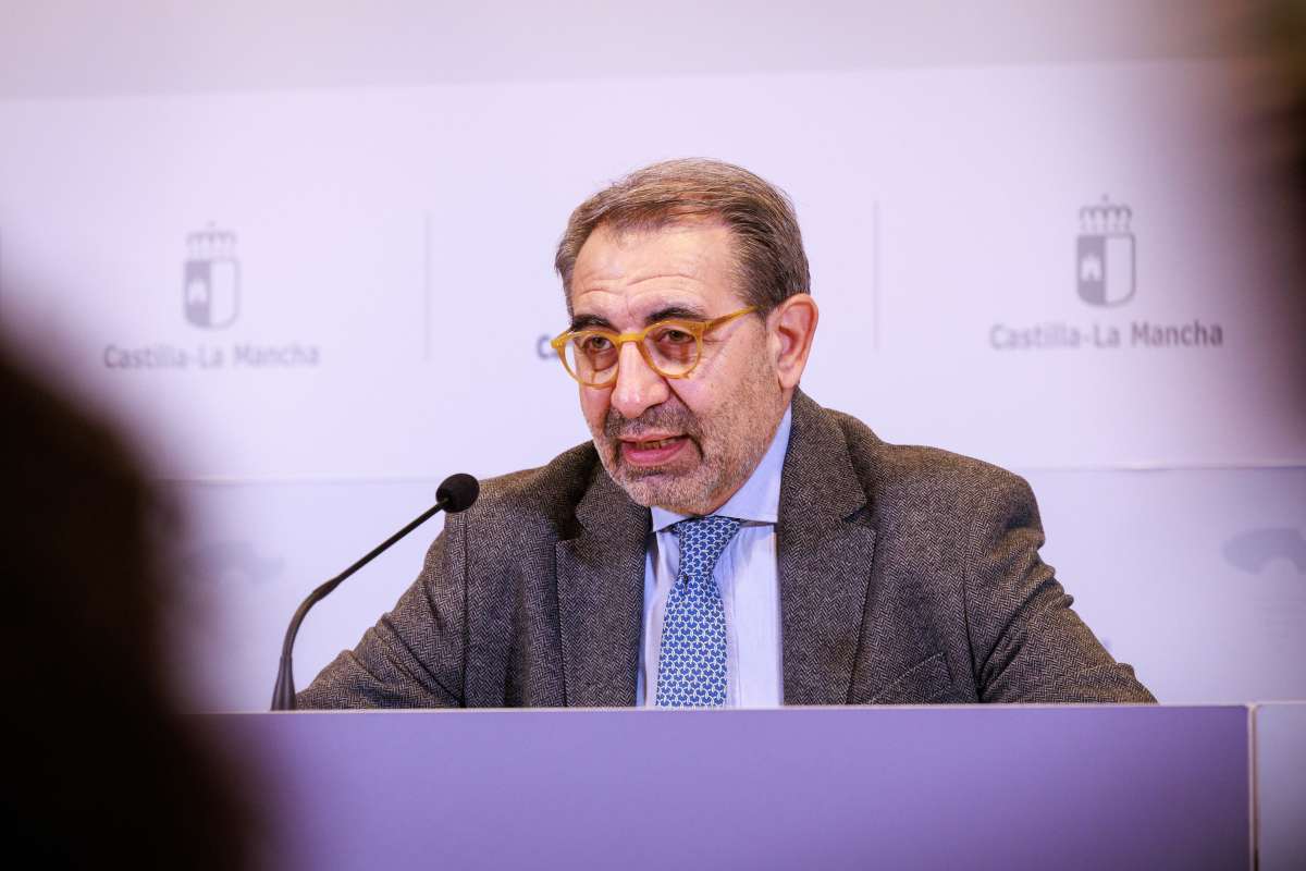 El consejero de Sanidad, Jesús Fernández Sanz.