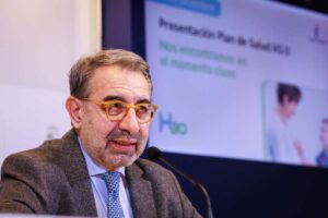 El consejero de Sanidad, Jesús Fernández Sanz.