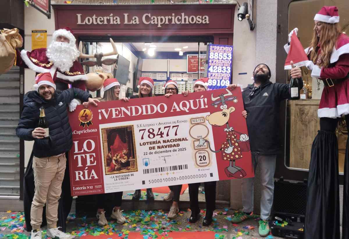 Cuarto premio de la lotería de Navidad, en La Caprichosa. Foto: Rebeca Arango.