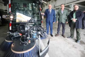 Nuevas máquinas de limpieza viaria en Talavera