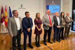 El consejero de Agricultura, Ganadería y Desarrollo Rural, Julián Martínez Lizán.