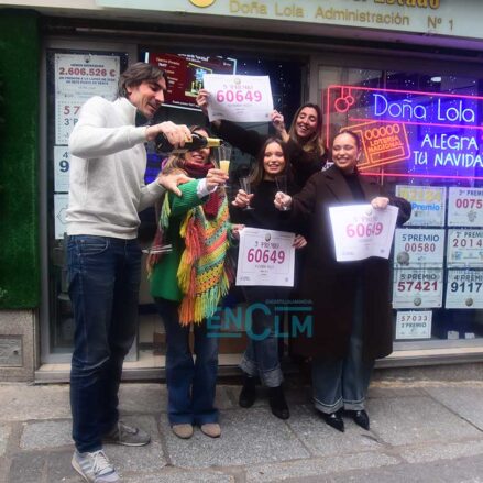 Administración Doña Lola, Toledo. Foto: Rebeca Arango.