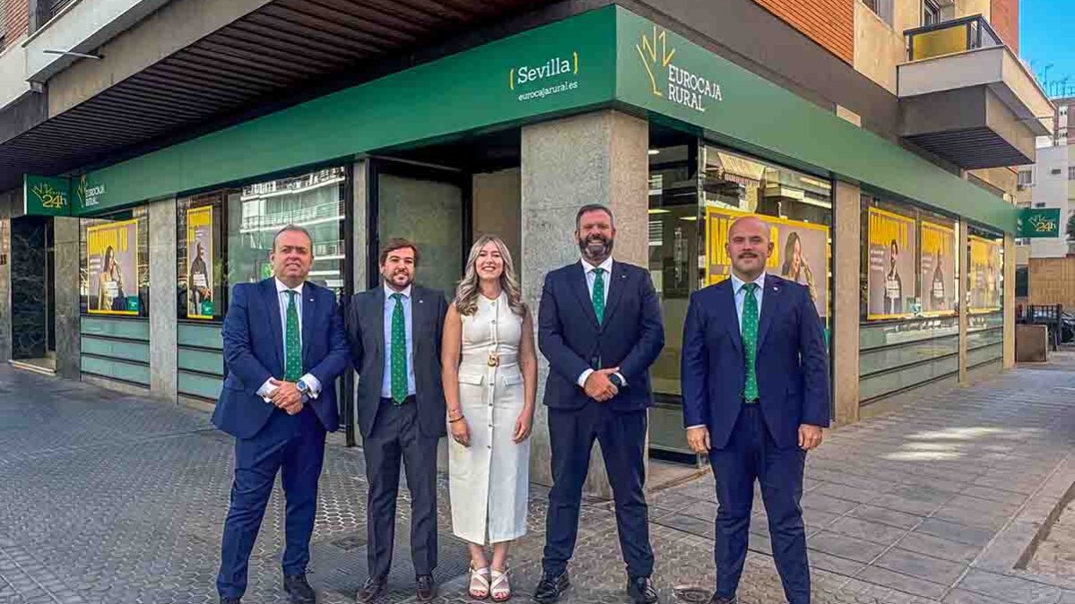 Apertura de la nueva oficina en Sevilla