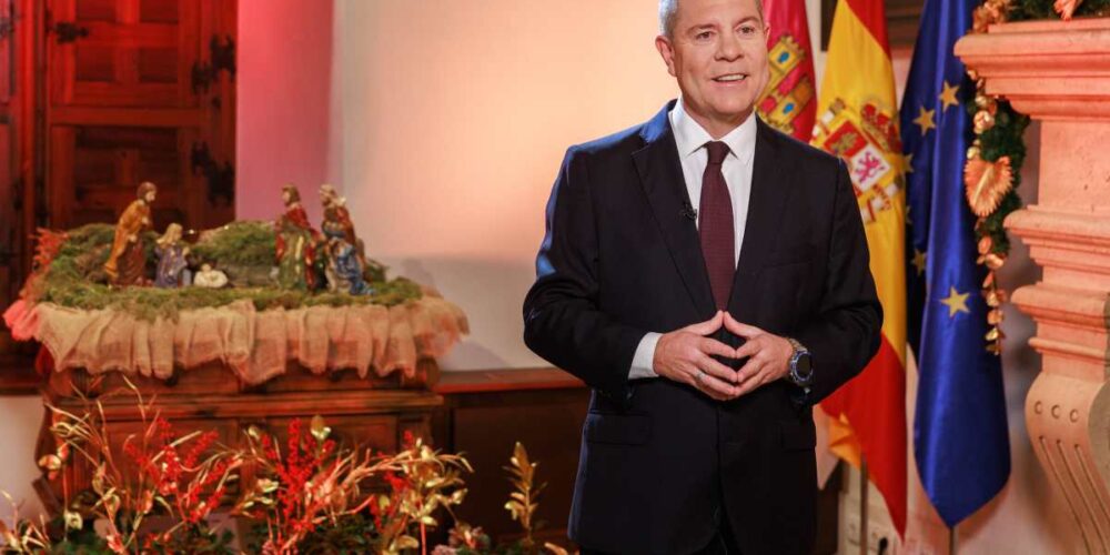 Emiliano García-Page, fotografiado durante su mensaje de Año Nuevo.